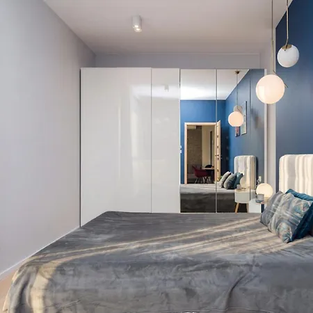 Golden River Ac - Homfi Collection Apartment Wroclaw