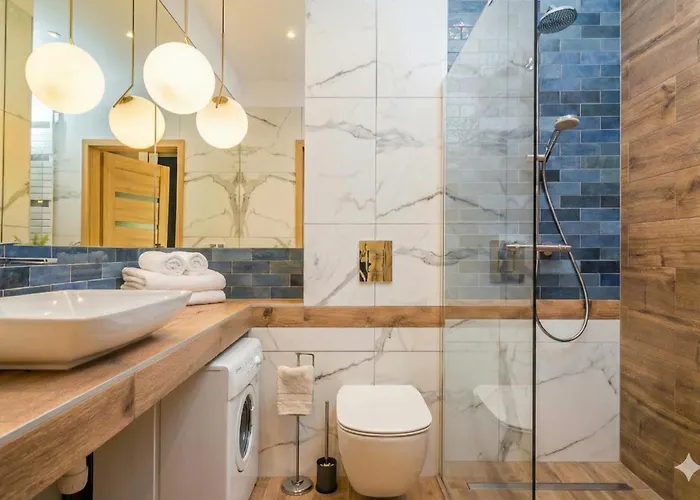 Golden River - Homfi Collection Wrocław